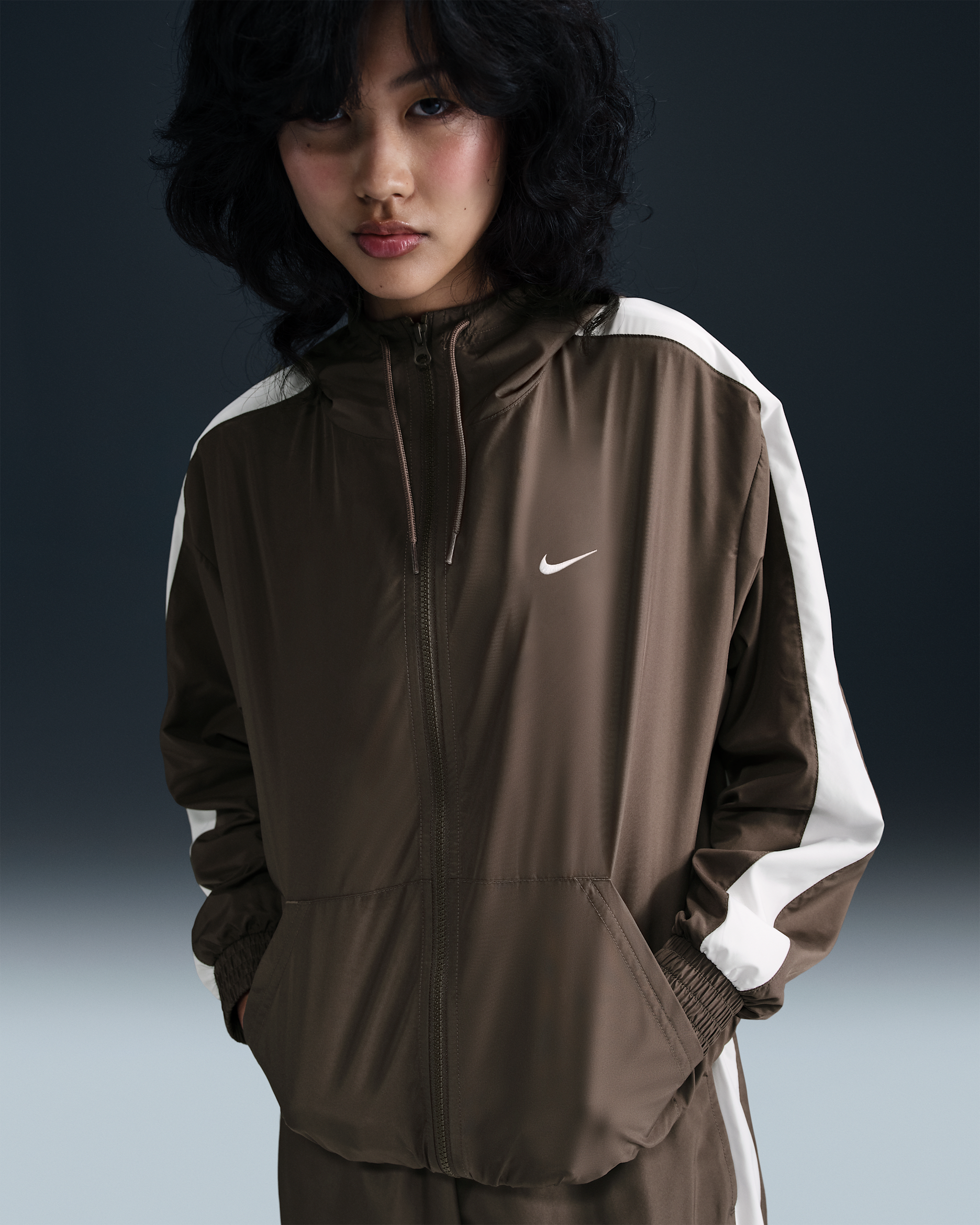 Nike ナイキ スタンフォード大 野球部 フリース パーカー ジャケット NIKE公式】ナイキ スポーツウェア クラシック ウーブン ウィメンズ